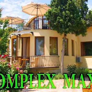 Guest house Complex Maxim